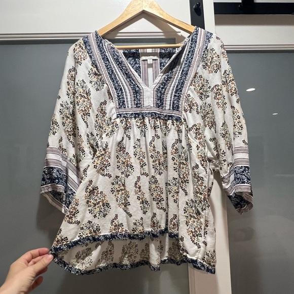 Lucky Brand Tops - Lucky Brand Boho Blue Cream Blouse Top Size Medium